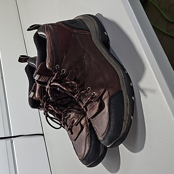 Ariat brown size 10.5 hiking shoes - Picture 2 of 6